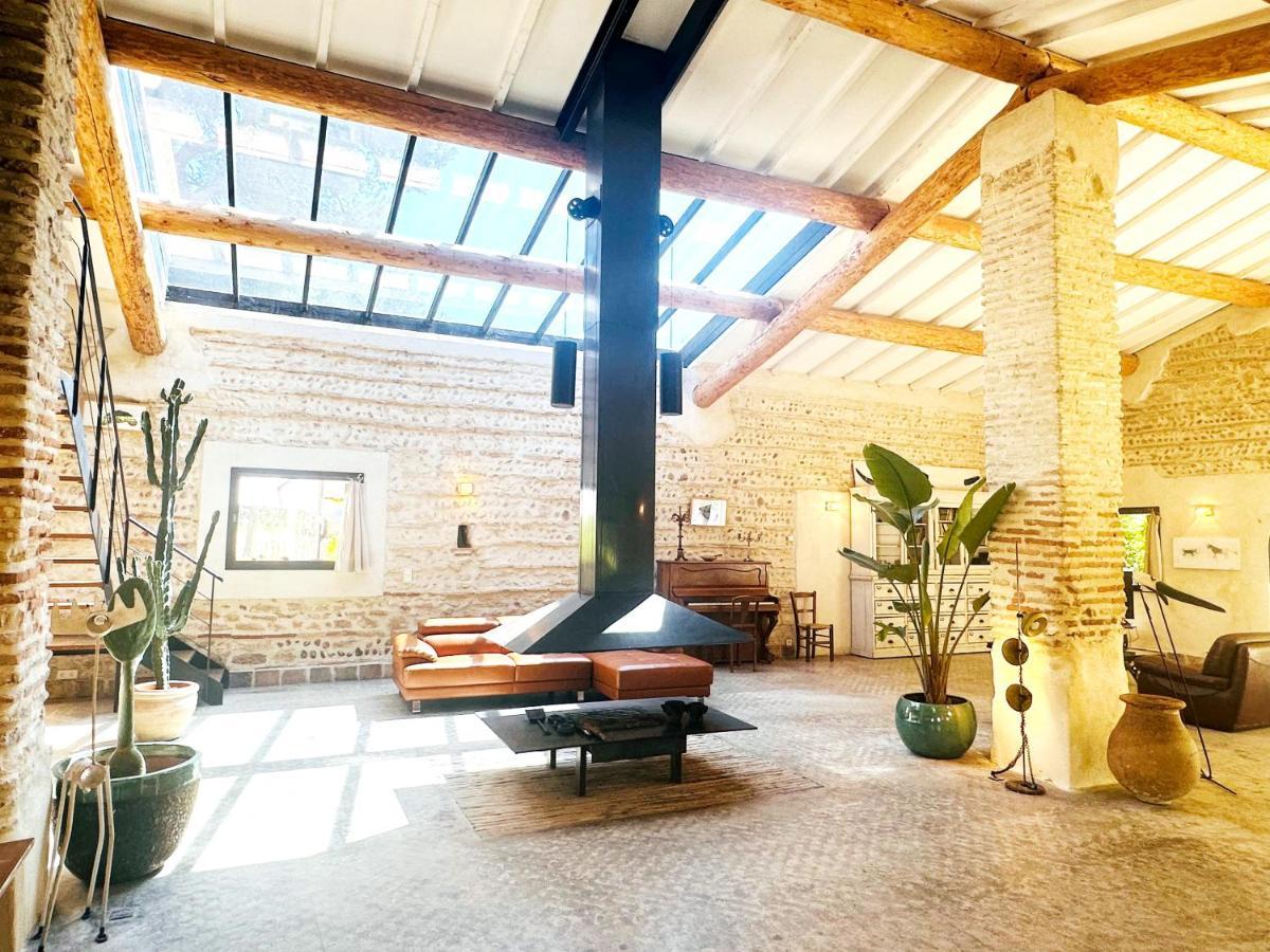 Magnifique Loft - Piscine - Tennis - Babyfoot Nîmes Exterior foto